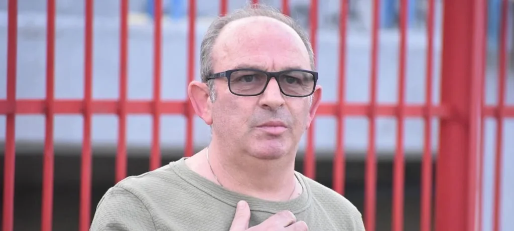 Συνελήφθη ο πρόεδρος του Ατρομήτου Αθηνών για οπλοκατοχή και συγκαλύψεις οπαδών