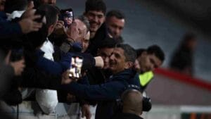 Λουτσέσκου ΠΑΟΚ με τον κόσμο