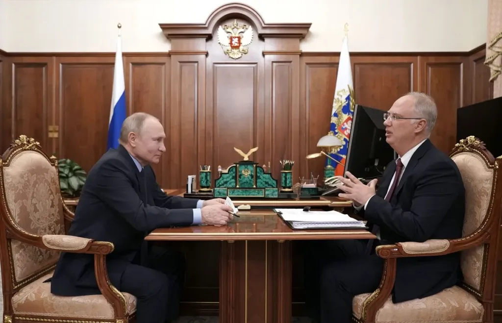 Κίριλ Ντμιτρίεφ: Ο στενός συνεργάτης του Πούτιν πίσω από το «σχέδιο 28 σημείων» για την Ουκρανία