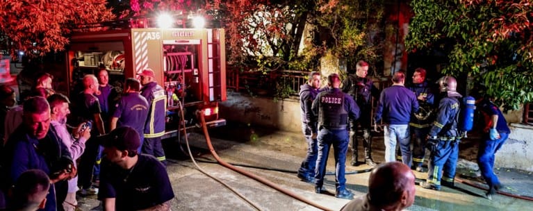 Πυρκαγιά στο Ηράκλειο με θύματα μητέρα και γιο – Βασικός ύποπτος ο επιζών γιος