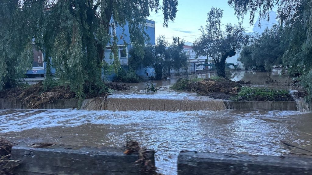 Κακοκαιρία: Σε κατάσταση έκτακτης ανάγκης κηρύχθηκε ο Νομός Πρέβεζας με παράταση ως τις 9 Φεβρουαρίου 2026.
