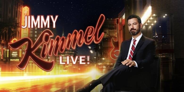 Τζίμι Κίμελ: «Το 2025 ήταν μια πολύ καλή χρονιά για τον φασισμό» στο εναλλακτικό διάγγελμα του Channel 4