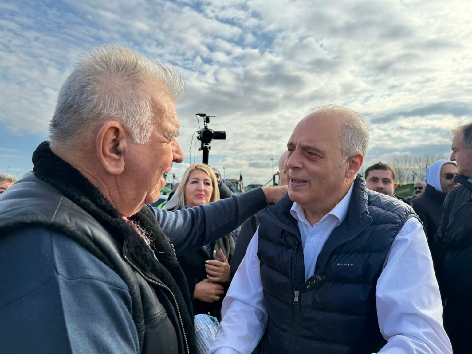 Κυριάκος Βελόπουλος από τα μπλόκα Νίκαιας και Μαλγάρων:: «Η κυβέρνηση θα τιμωρηθεί»