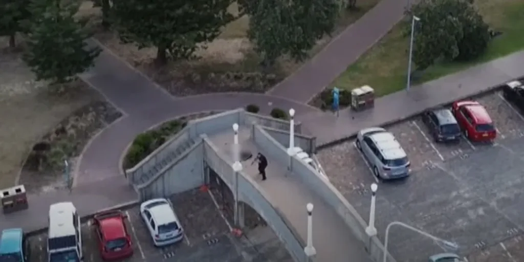 Ματωμένο Χανουκά στην Bondi Beach: 12 νεκροί, 29 τραυματίες – Ο ηρωισμός πολίτη απέτρεψε μεγαλύτερη τραγωδία