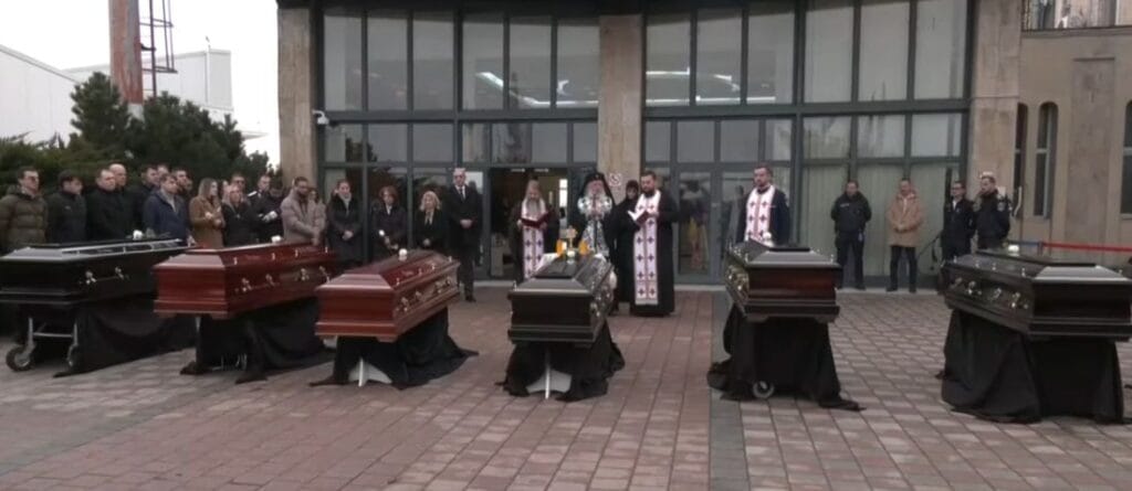 Μητροπολίτης Ιωάννης: «Λύγισε» την στιγμή που διάβαζε τα ονόματα των 7 παλικαριών του ΠΑΟΚ στο τρισάγιο στη Ρουμανία