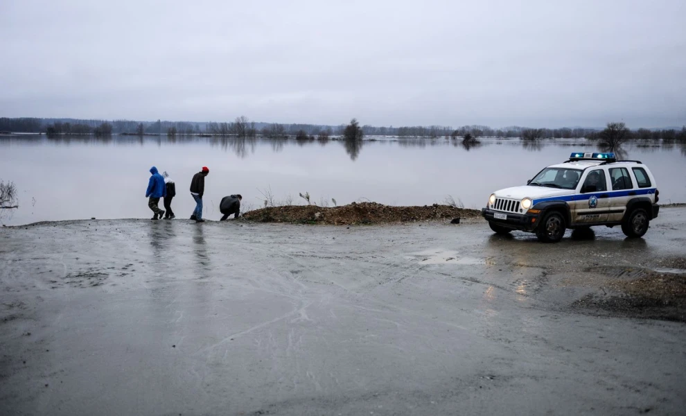 Σε κατάσταση συναγερμού ο Έβρος: «Βυθίστικαν» 100.000 στρέμματα – Οι χειρότερες πλημμύρες από το 2015
