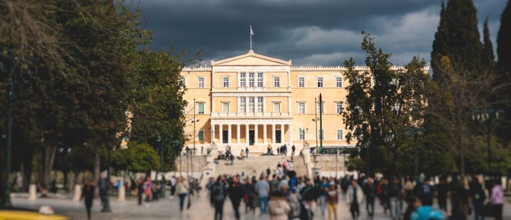 Δημοσκόπηση Alco: Η Ν.Δ. στο 25,1% – «καθηλωμένο» το ΠΑΣΟΚ στο 10,8% – Το 50% δεν εκφράζεται από κανένα κόμμα