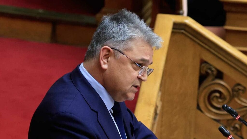 Σφοδρή επίθεση Δημήτρη Νατσιού κατά ΝΔ: «Είστε φορείς του ιού της απελπισίας – Ζούμε στην Ελλάδα και νοσταλγούμε την Ελλάδα»