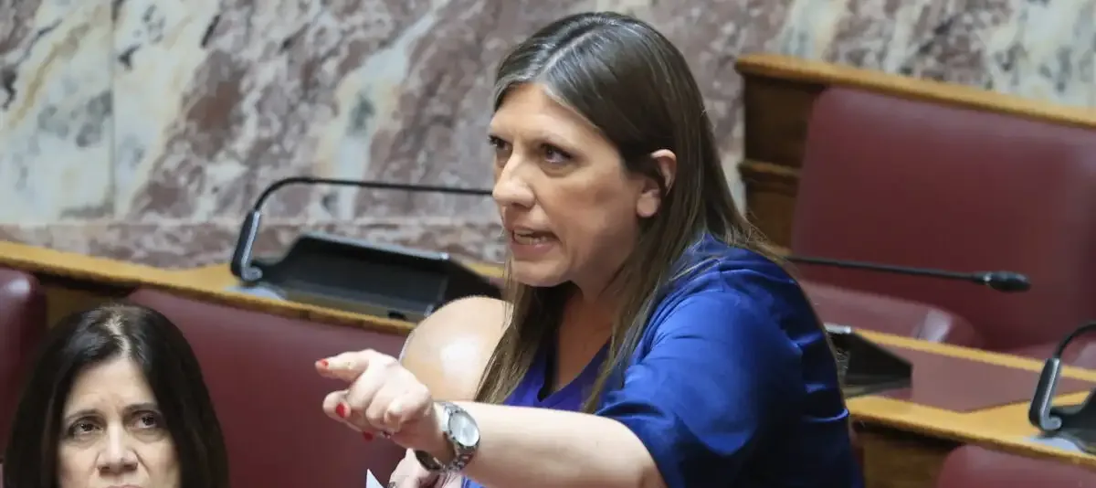 Σκηνές έντασης στη Βουλή: Τριπλή άρση ασυλίας για την Κωνσταντοπούλου 173 ψήφους – Ζωή: «γελοίες ψευδο-δικογραφίες»