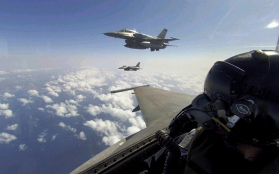 Αιγαίο: Μπαράζ τουρκικών παραβιάσεων από F-16 και drones μία ημέρα μετά την κύρωση του τουρκολιβυκού μνημονίου