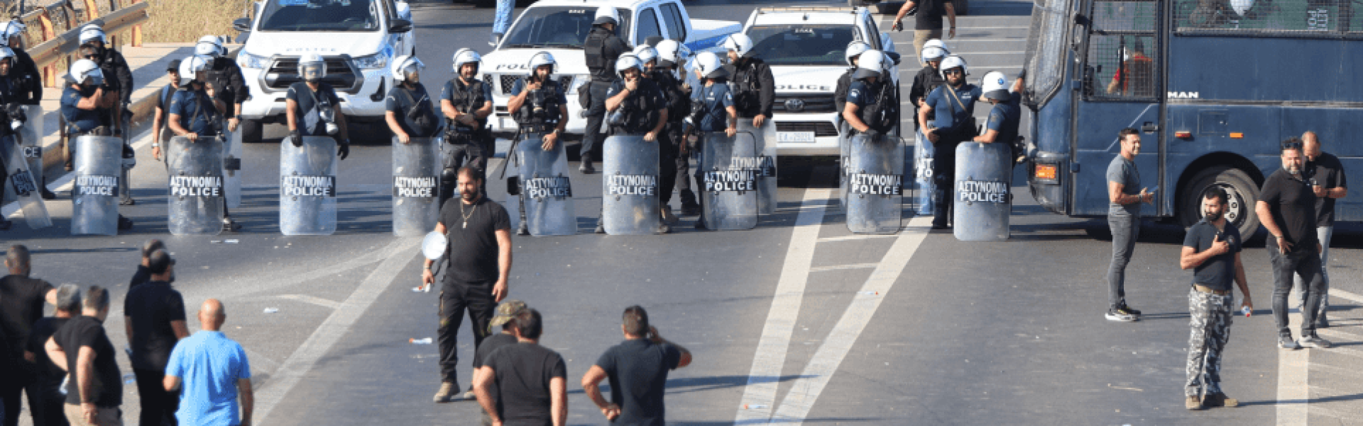 Αγρότες Κρήτης: Μπλόκα και συλλαλητήρια σε όλο το νησί - Στο τραπέζι πανελλαδική κινητοποίηση