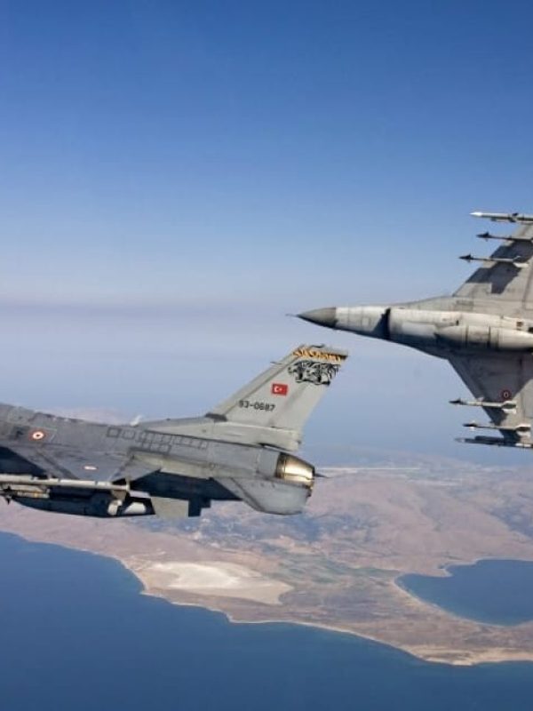 Τουρκική προκλητικότητα με F-16 πάνω από τα Κατεχόμενα στην Κύπρο - Σκληρή απάντηση Αθήνας και Λευκωσίας