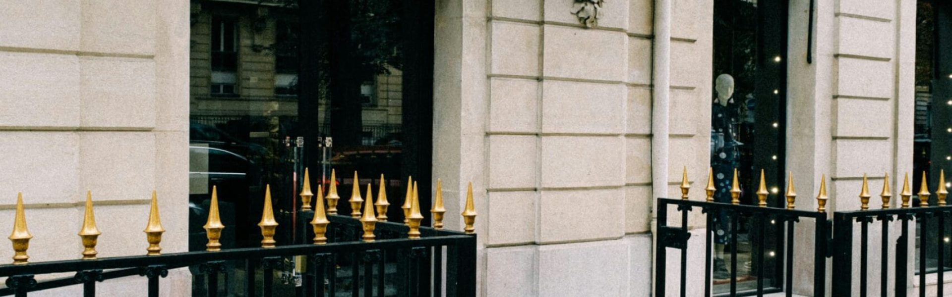 Insideworld | Κοινωνία και Μόδα. Ο Giorgio Armani δεν ήταν απλώς ένας σχεδιαστής· ήταν το αποτύπωμα μιας εποχής. Γι’ αυτό και θα τον θυμόμαστε.